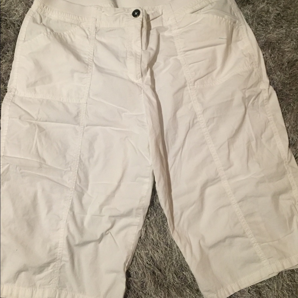 Chico’s white shorts size 2.5